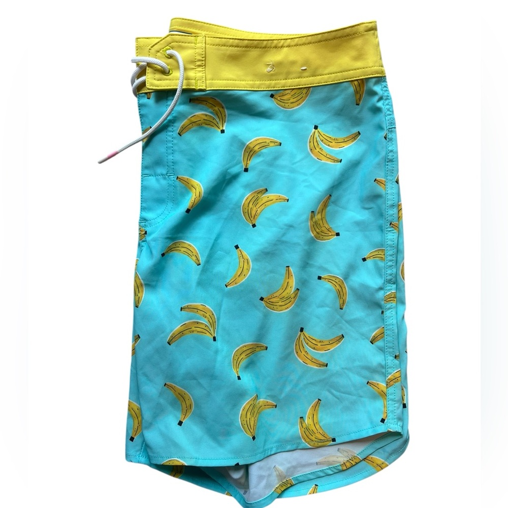 Chubbies Men's Banana Print Swim Shorts - Yellow and Blue - Picture 5 of 9
